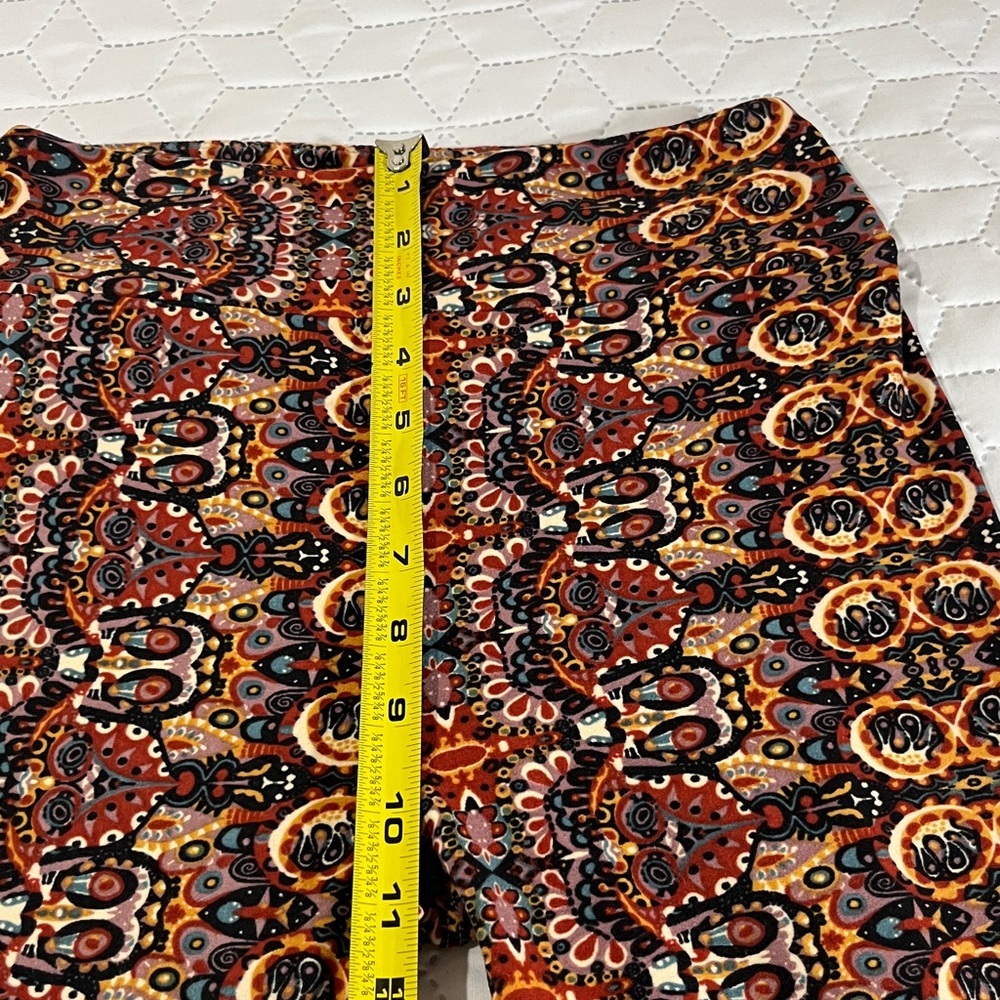 LuLaRoe Eclectic Paisley Boho Abstract Print Soft Feel One Size Leggings - Picture 7 of 8